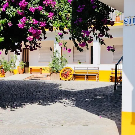 Pensión Costa Brava Benedita